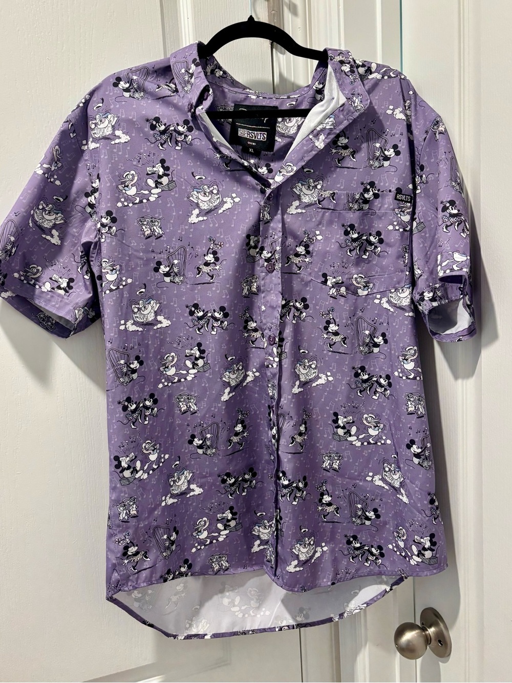 RSVLTS men’s button up. Disney Micky Mouse. EUC